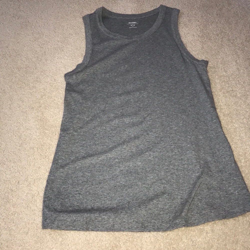 Basic grey tank top